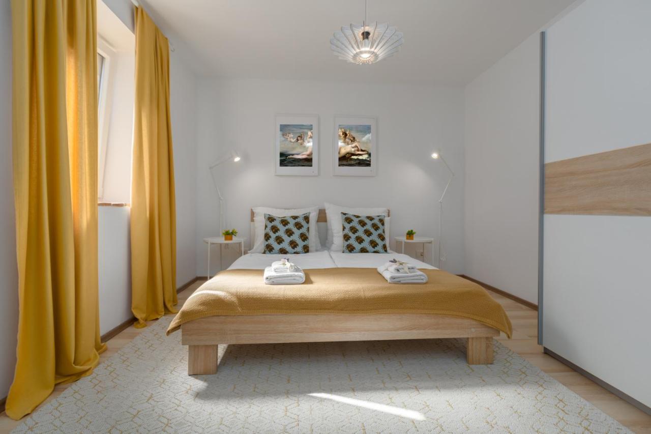 Apartments Agata Новиград Екстериор снимка