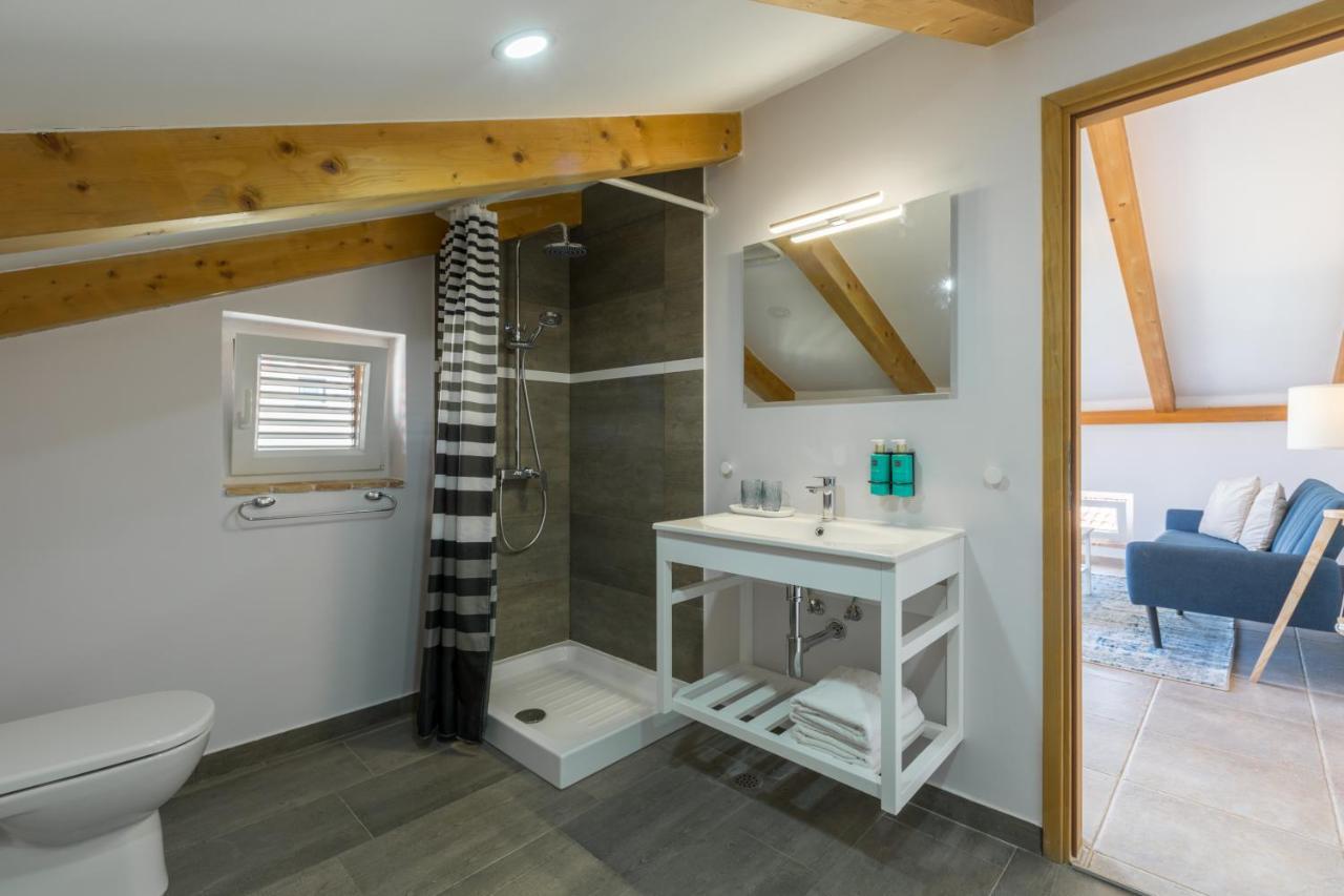 Apartments Agata Новиград Екстериор снимка
